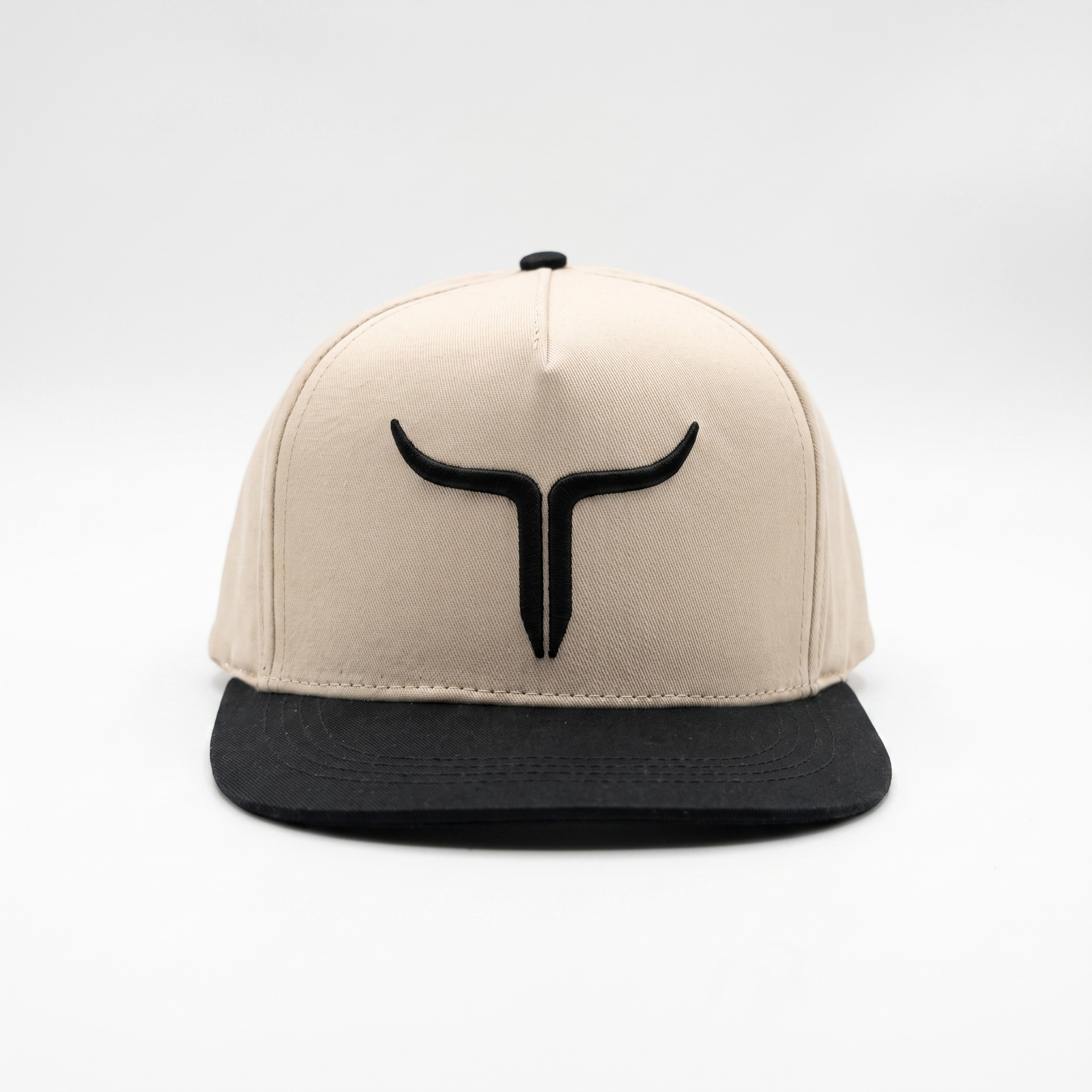 Cattle Ranch - Flat Bill- White/Black
